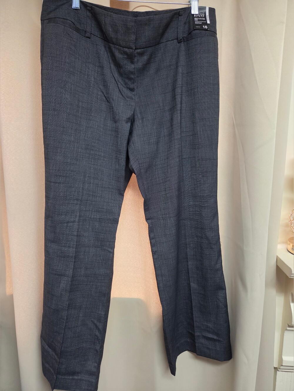 NWT Bootcut New York & Co. Black/gray Plaid Dress Pants Size 16P - Picture 3 of 11